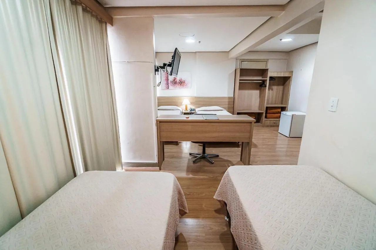 Hotel Dan Inn Express Porto Alegre By Nacional Inn - Proximo Ao Complexo Hospitalar Santa Casa E Ufrgs 3*,