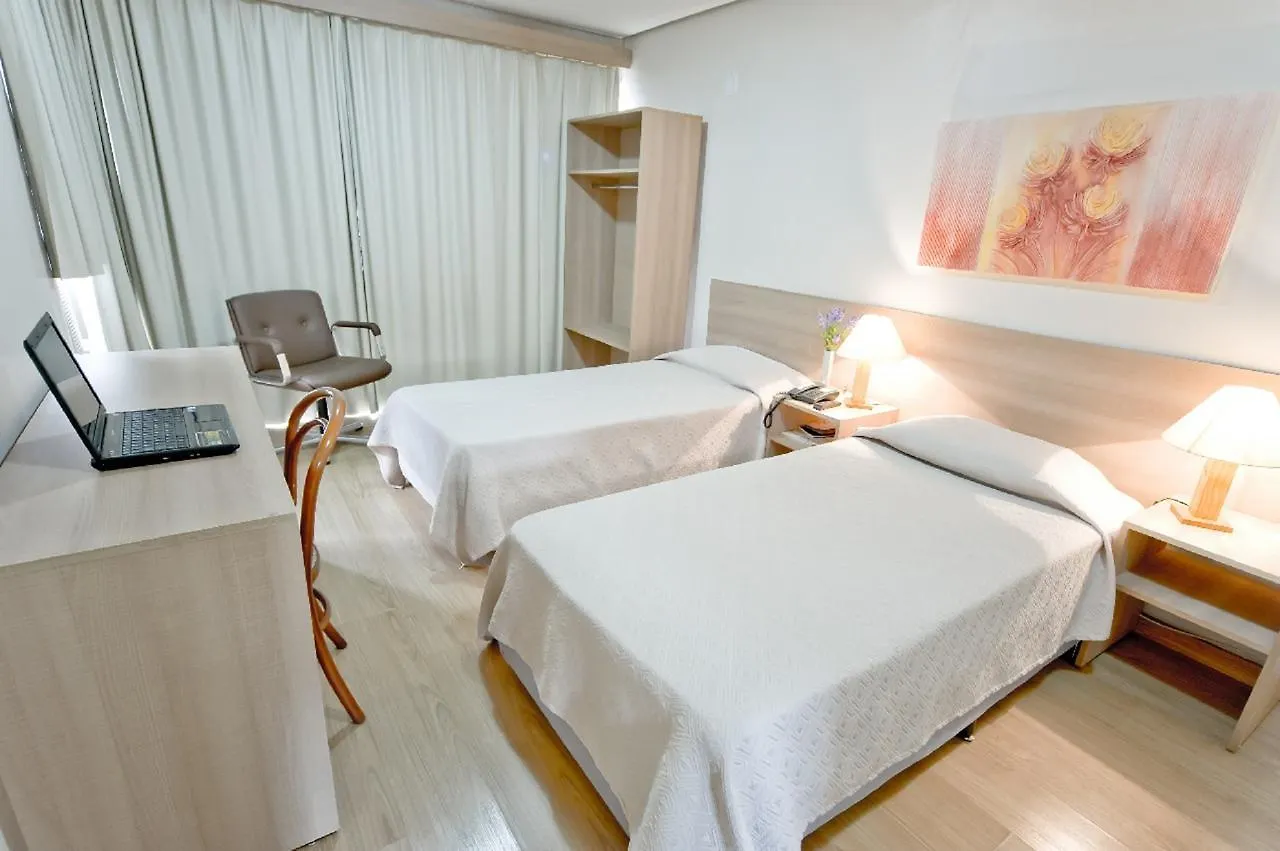 Hotel Dan Inn Express Porto Alegre By Nacional Inn - Proximo Ao Complexo Hospitalar Santa Casa E Ufrgs